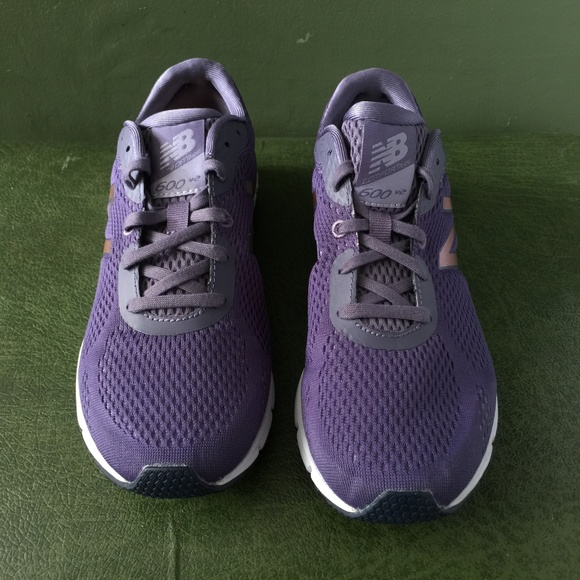 new balance 600 v2 women's running shoes
